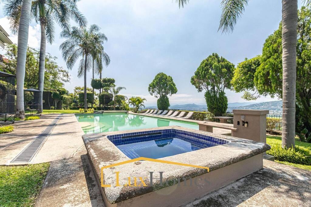 Lujosa Casa, Espectacular Vista Y Alberca Para 20 Personas Cuernavaca Dış mekan fotoğraf